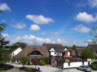 Guy'S Thatched Hamlet Barton  Exteriör bild