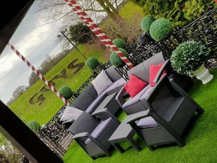 Guy'S Thatched Hamlet Barton  Exteriör bild